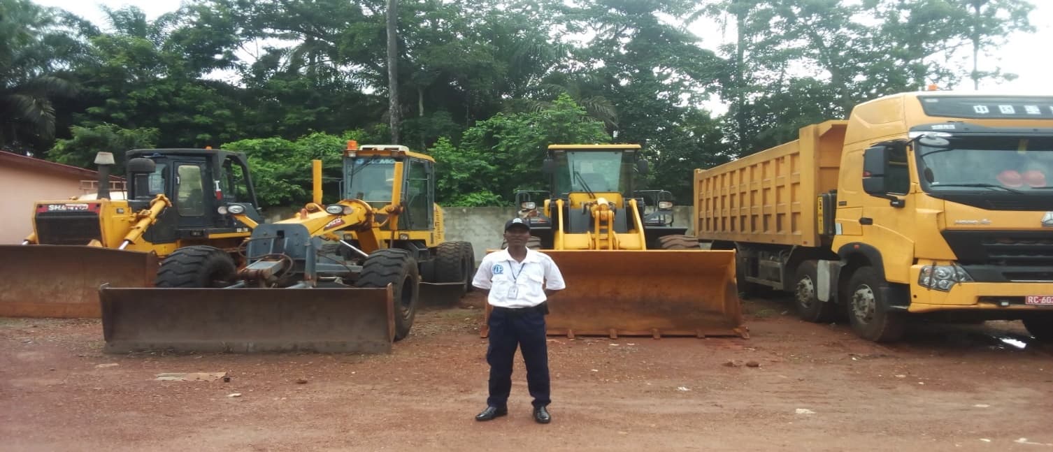 Scène de formation HSE et de gestion terrain de Huaya Group